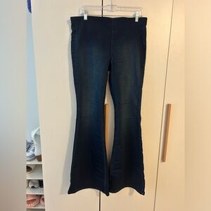 NWT Free People Flare Jegging in Rich Blue